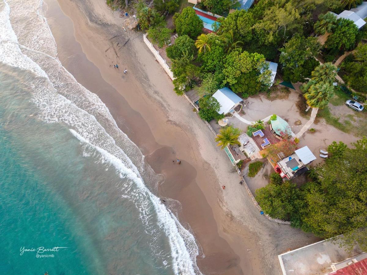 Katamah Beachfront Guesthouse Treasure Beach Extérieur photo