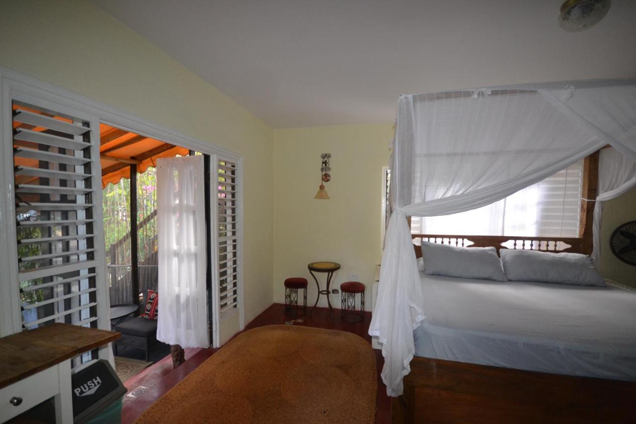 Katamah Beachfront Guesthouse Treasure Beach Chambre photo