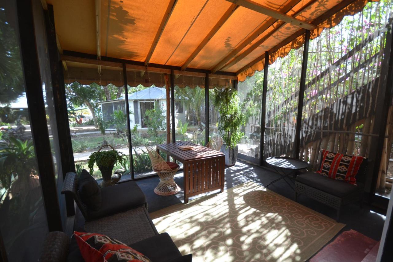 Katamah Beachfront Guesthouse Treasure Beach Chambre photo